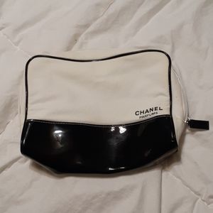 CHANEL Cosmetic bag